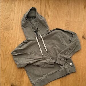 Vuori Cropped Women's Hoodie - Olive